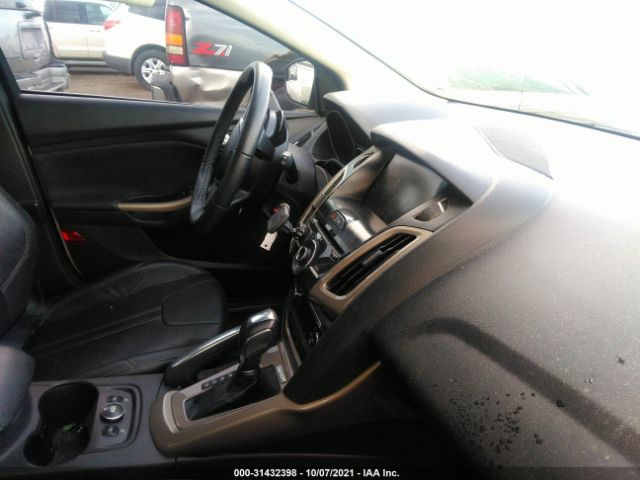 Photo 4 VIN: 1FAHP3M23CL210533 - FORD FOCUS 