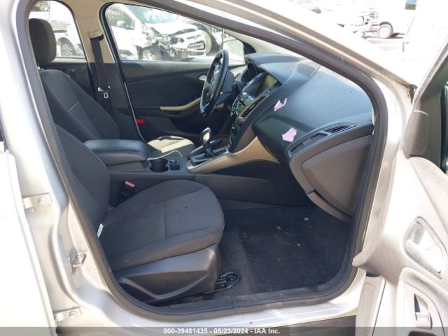 Photo 4 VIN: 1FAHP3M23CL234458 - FORD FOCUS 