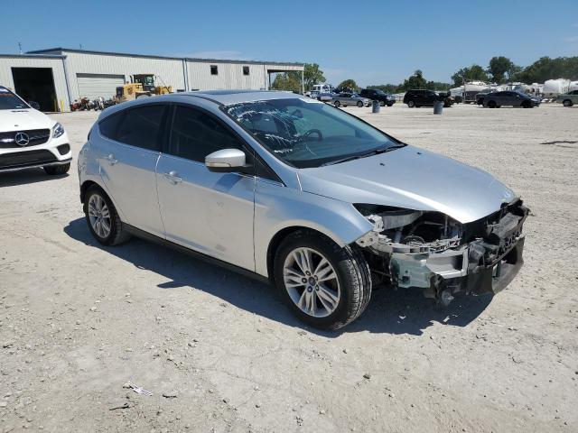 Photo 3 VIN: 1FAHP3M23CL338674 - FORD FOCUS SEL 