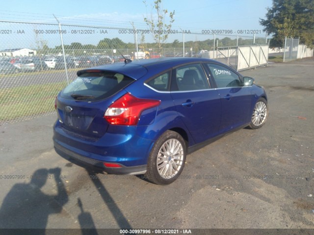 Photo 3 VIN: 1FAHP3M23CL454392 - FORD FOCUS 