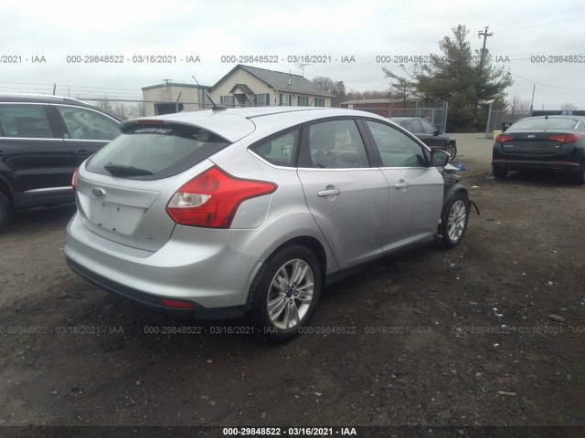 Photo 3 VIN: 1FAHP3M24CL200853 - FORD FOCUS 