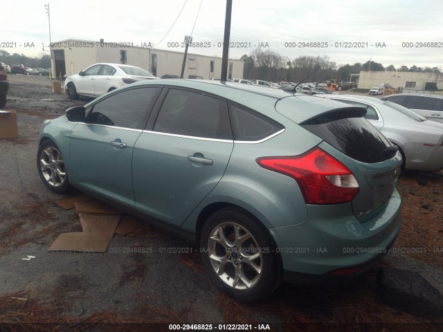 Photo 2 VIN: 1FAHP3M24CL230743 - FORD FOCUS 