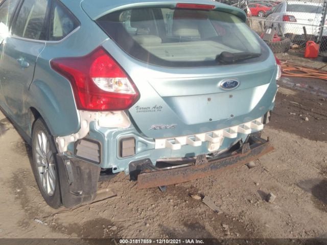 Photo 5 VIN: 1FAHP3M24CL339154 - FORD FOCUS 