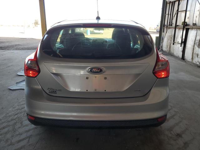 Photo 5 VIN: 1FAHP3M24CL437472 - FORD FOCUS SEL 