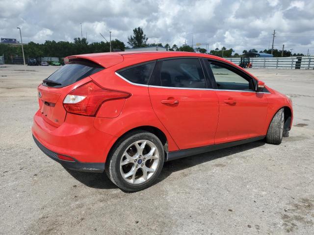 Photo 2 VIN: 1FAHP3M25CL113706 - FORD FOCUS SEL 