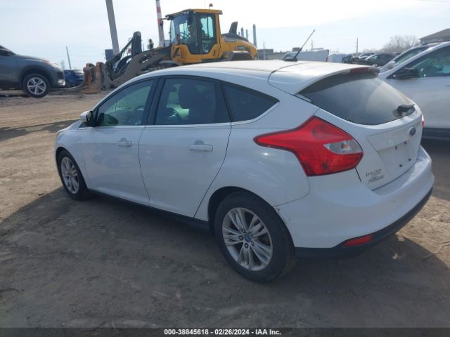 Photo 2 VIN: 1FAHP3M25CL270958 - FORD FOCUS 