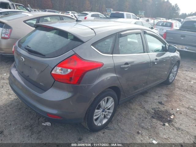 Photo 3 VIN: 1FAHP3M25CL311086 - FORD FOCUS 