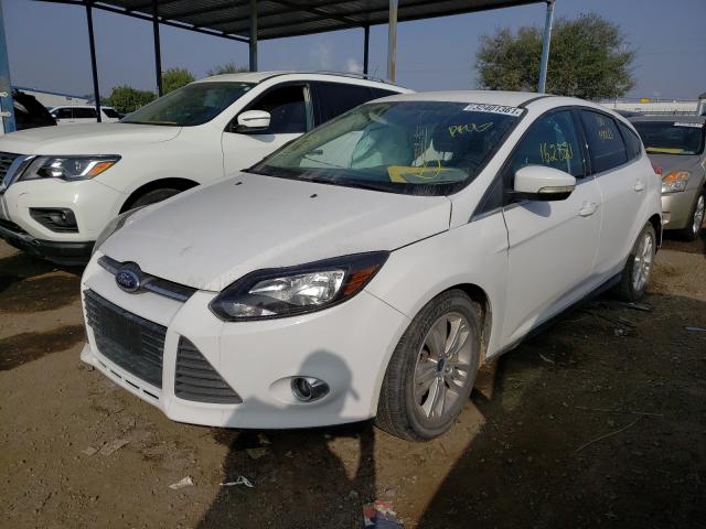 Photo 1 VIN: 1FAHP3M25CL469685 - FORD FOCUS SEL 