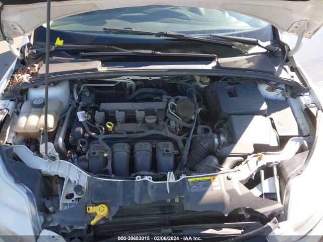 Photo 9 VIN: 1FAHP3M26CL177060 - FORD FOCUS 