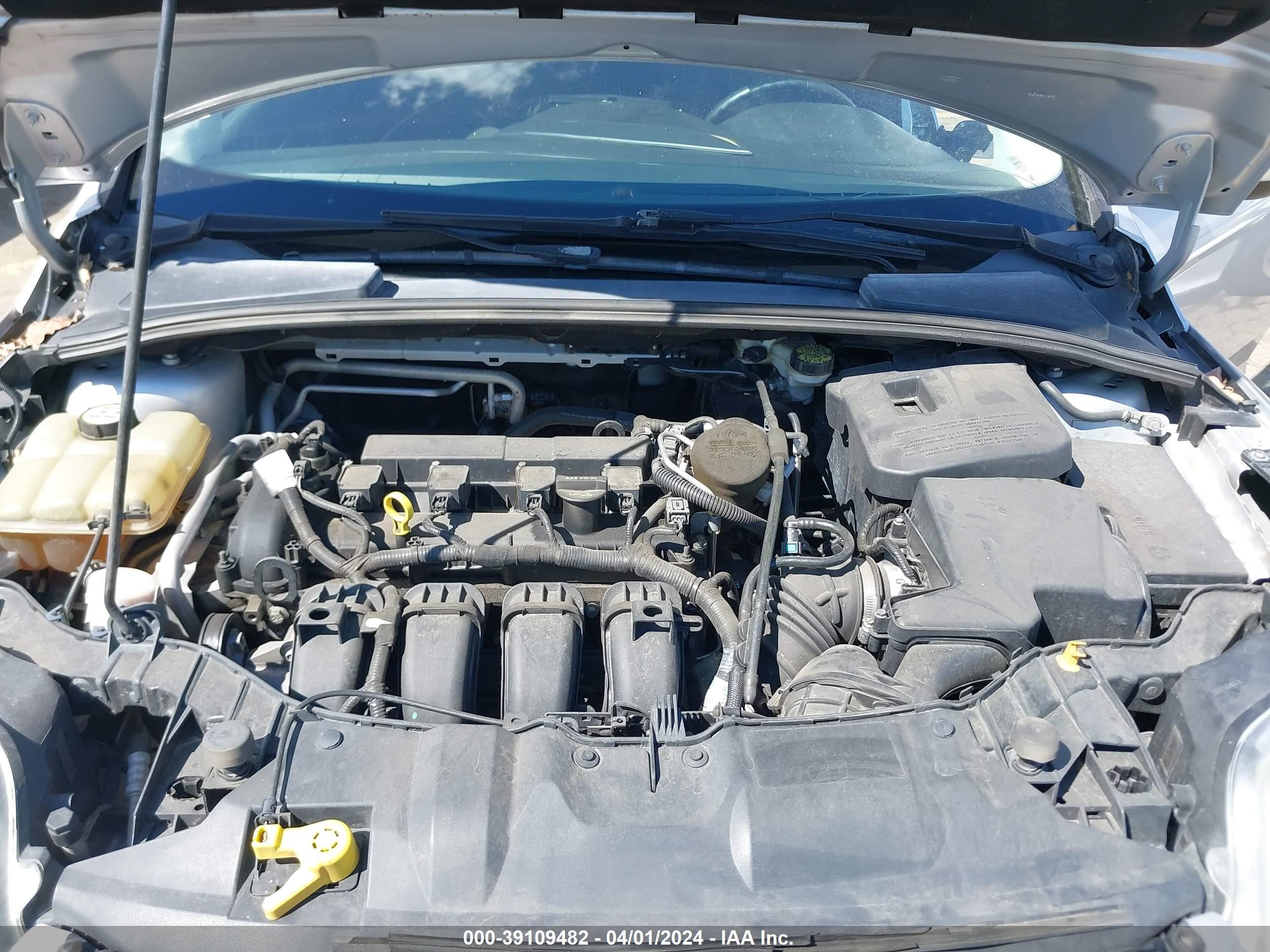 Photo 9 VIN: 1FAHP3M26CL200403 - FORD FOCUS 