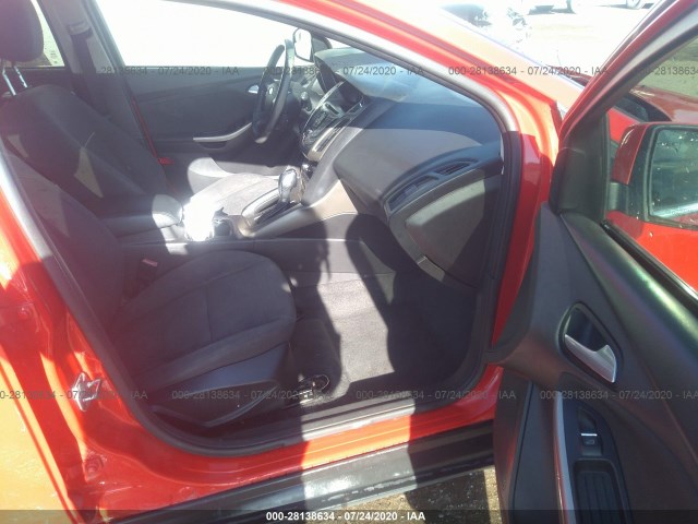 Photo 4 VIN: 1FAHP3M26CL367408 - FORD FOCUS 