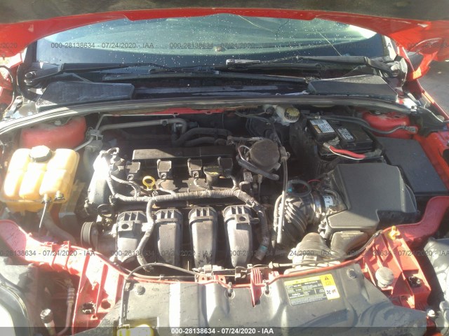 Photo 9 VIN: 1FAHP3M26CL367408 - FORD FOCUS 