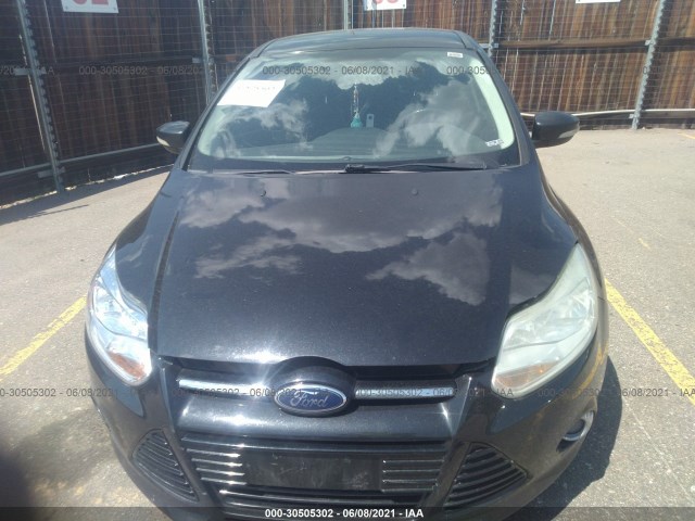 Photo 5 VIN: 1FAHP3M26CL386783 - FORD FOCUS 