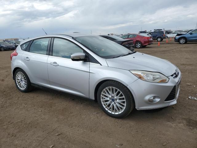 Photo 3 VIN: 1FAHP3M27CL143581 - FORD FOCUS 