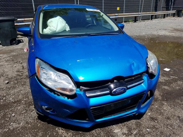 Photo 8 VIN: 1FAHP3M27CL161840 - FORD FOCUS SEL 