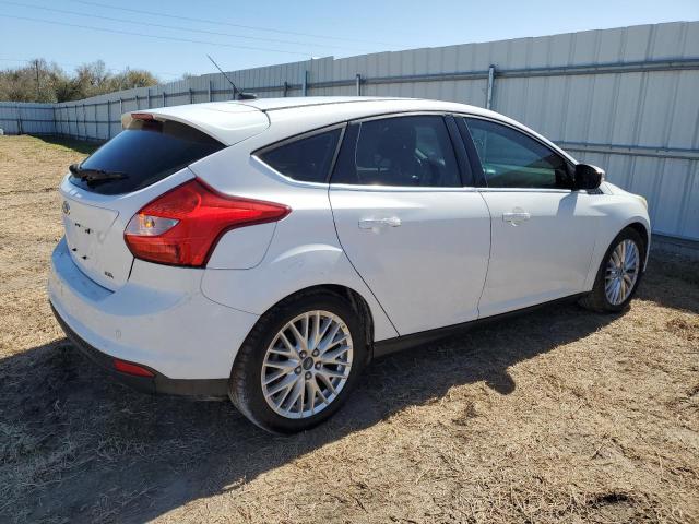 Photo 2 VIN: 1FAHP3M27CL331078 - FORD FOCUS 