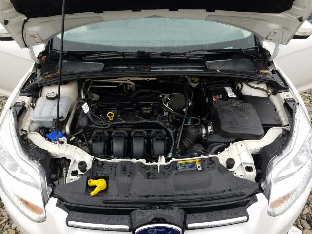 Photo 6 VIN: 1FAHP3M27CL342646 - FORD FOCUS SEL 