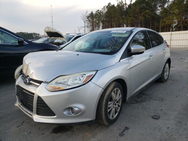 Photo 1 VIN: 1FAHP3M27CL348768 - FORD FOCUS SEL 