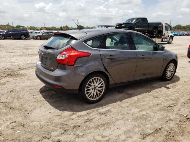 Photo 3 VIN: 1FAHP3M27CL367126 - FORD FOCUS SEL 