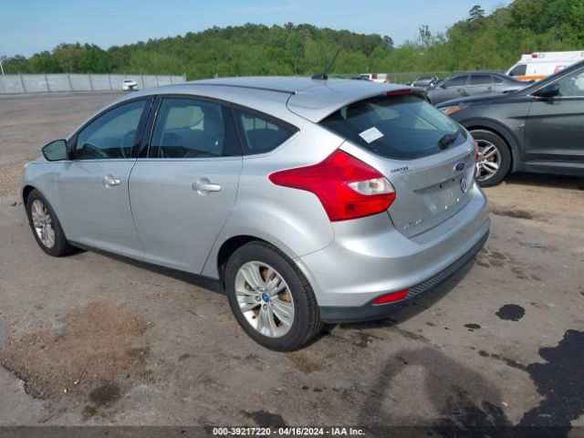 Photo 2 VIN: 1FAHP3M28CL184043 - FORD FOCUS 