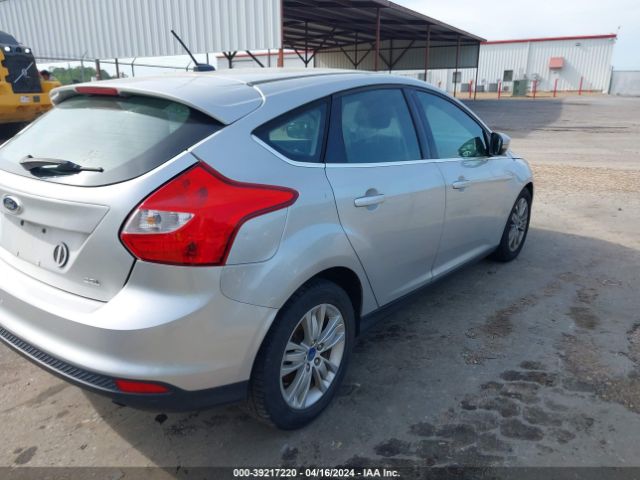 Photo 3 VIN: 1FAHP3M28CL184043 - FORD FOCUS 