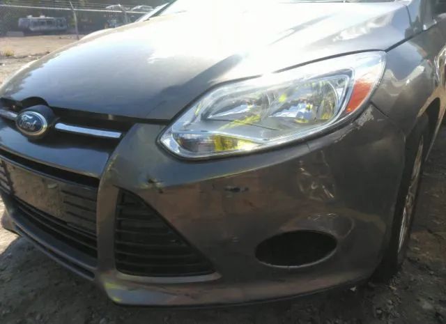 Photo 5 VIN: 1FAHP3M28CL184429 - FORD FOCUS 