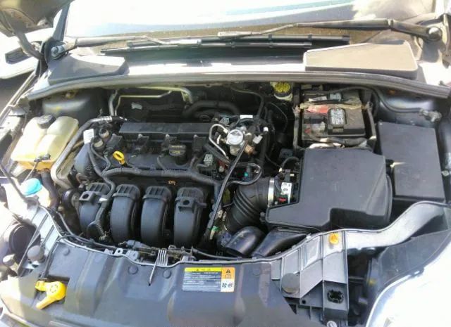 Photo 9 VIN: 1FAHP3M28CL184429 - FORD FOCUS 