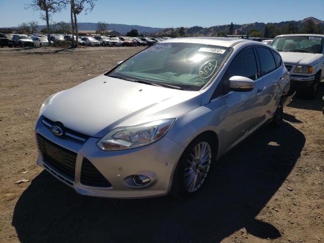 Photo 1 VIN: 1FAHP3M29CL140049 - FORD FOCUS SEL 