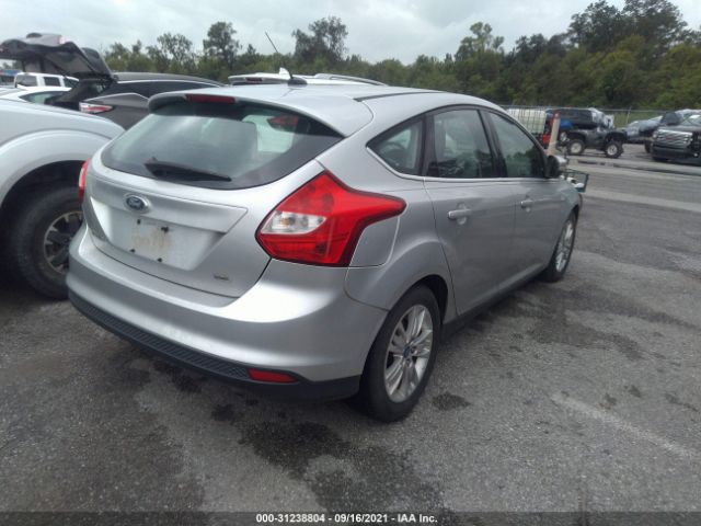 Photo 3 VIN: 1FAHP3M29CL147535 - FORD FOCUS 