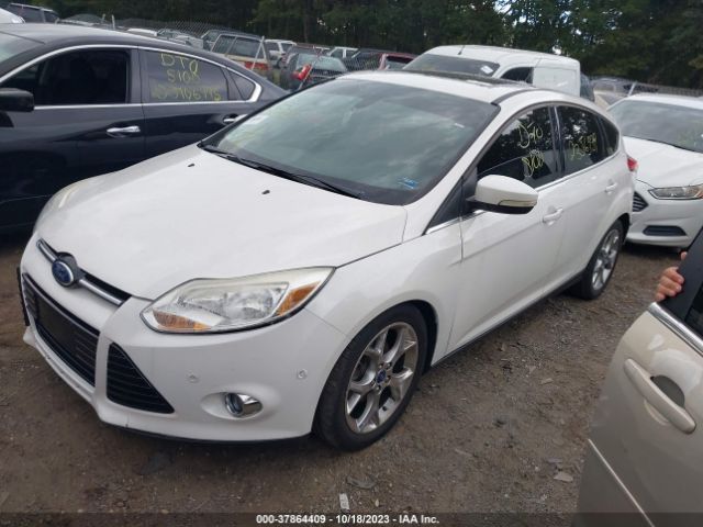 Photo 1 VIN: 1FAHP3M29CL183046 - FORD FOCUS 