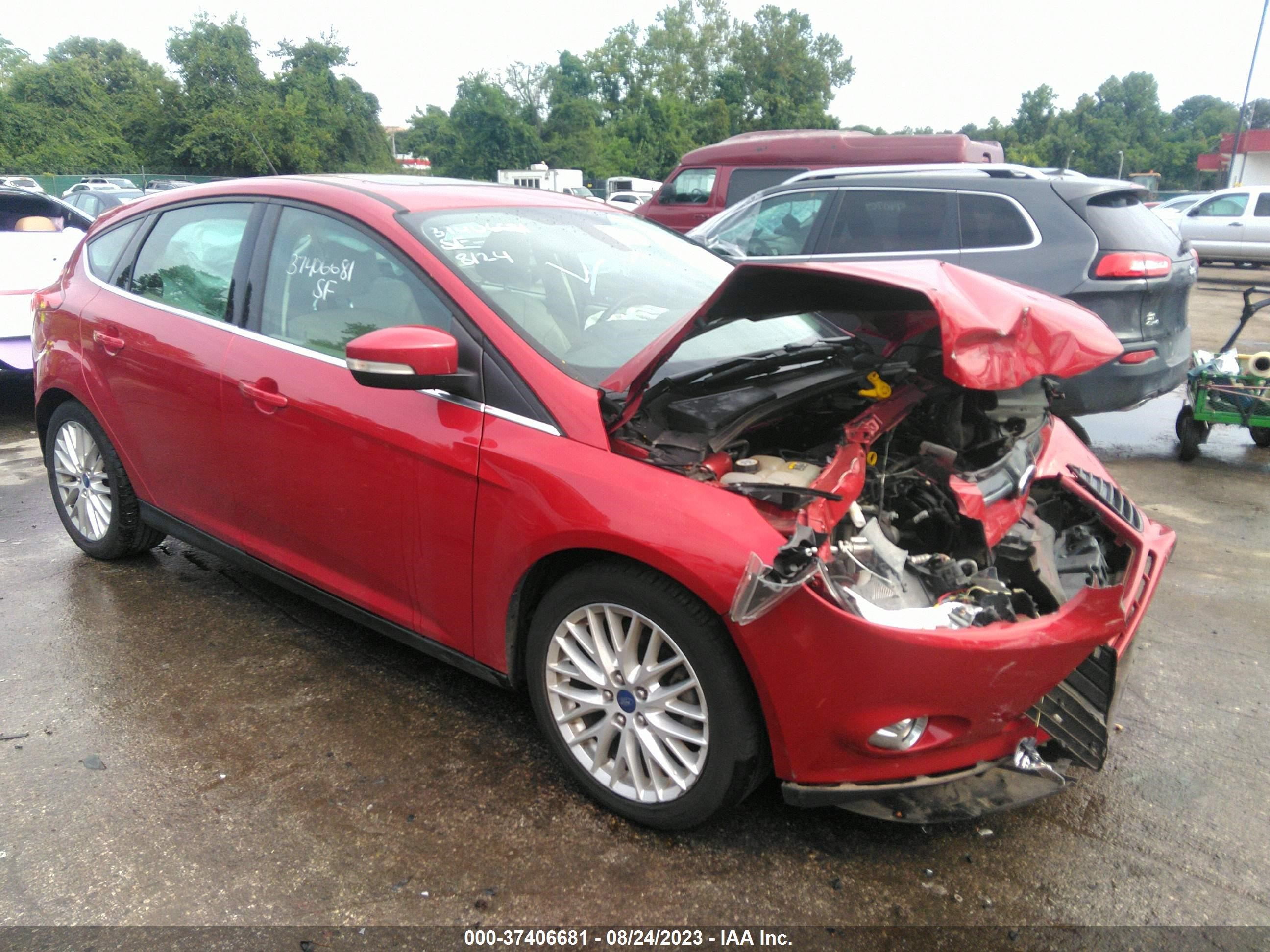 Photo 0 VIN: 1FAHP3M29CL233993 - FORD FOCUS 