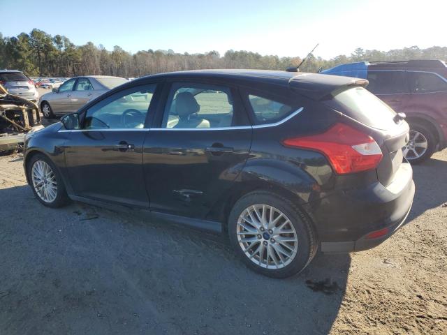 Photo 1 VIN: 1FAHP3M29CL270395 - FORD FOCUS 