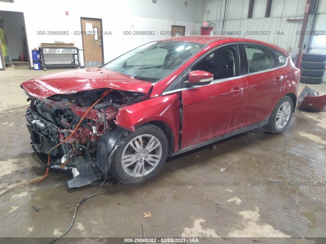 Photo 1 VIN: 1FAHP3M29CL320132 - FORD FOCUS 