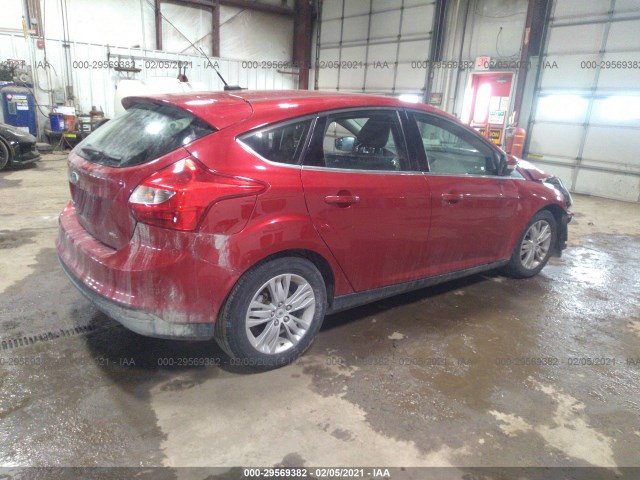 Photo 3 VIN: 1FAHP3M29CL320132 - FORD FOCUS 