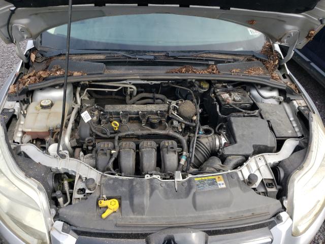 Photo 6 VIN: 1FAHP3M29CL331602 - FORD FOCUS SEL 