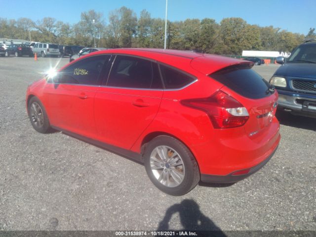 Photo 2 VIN: 1FAHP3M29CL386941 - FORD FOCUS 