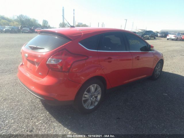 Photo 3 VIN: 1FAHP3M29CL386941 - FORD FOCUS 