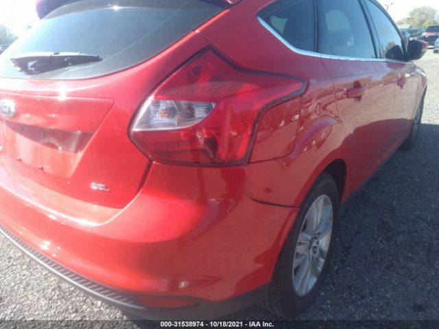 Photo 5 VIN: 1FAHP3M29CL386941 - FORD FOCUS 