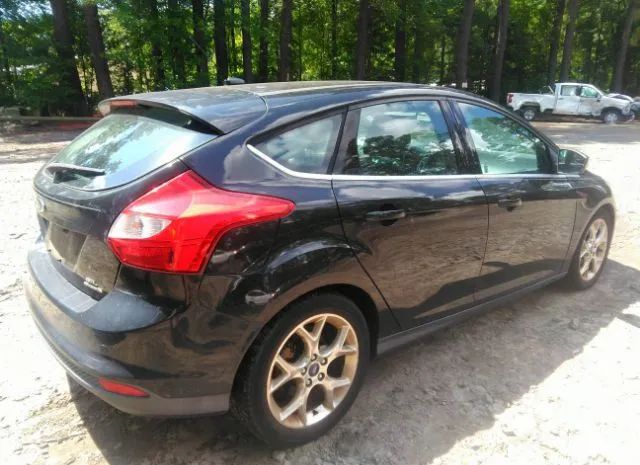 Photo 3 VIN: 1FAHP3M29CL408551 - FORD FOCUS 