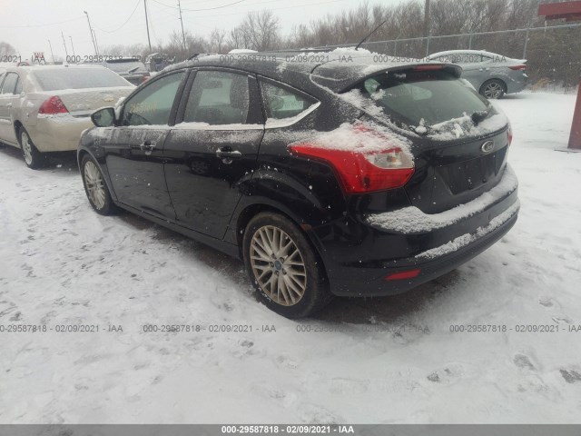 Photo 2 VIN: 1FAHP3M2XCL166868 - FORD FOCUS 