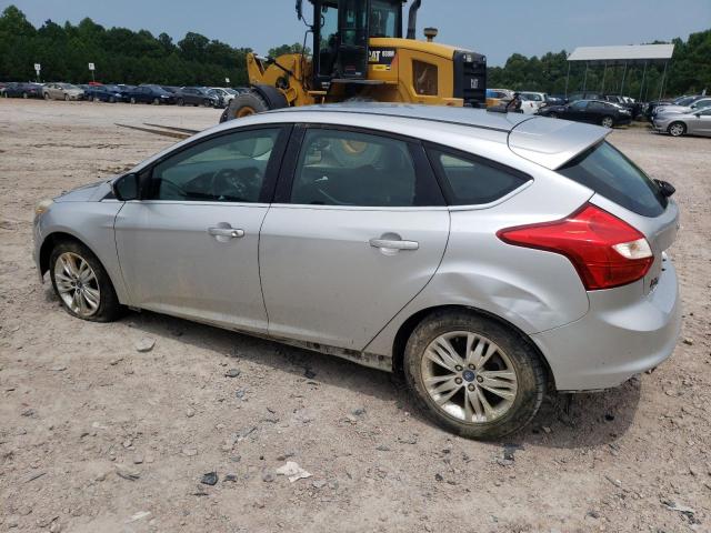 Photo 1 VIN: 1FAHP3M2XCL210691 - FORD FOCUS 