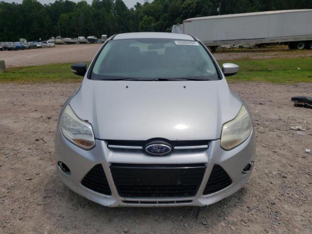 Photo 4 VIN: 1FAHP3M2XCL210691 - FORD FOCUS 