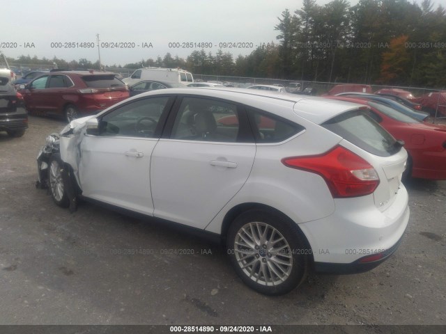 Photo 2 VIN: 1FAHP3M2XCL214868 - FORD FOCUS 