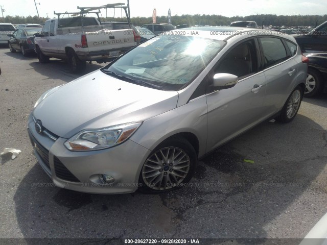 Photo 1 VIN: 1FAHP3M2XCL220184 - FORD FOCUS 