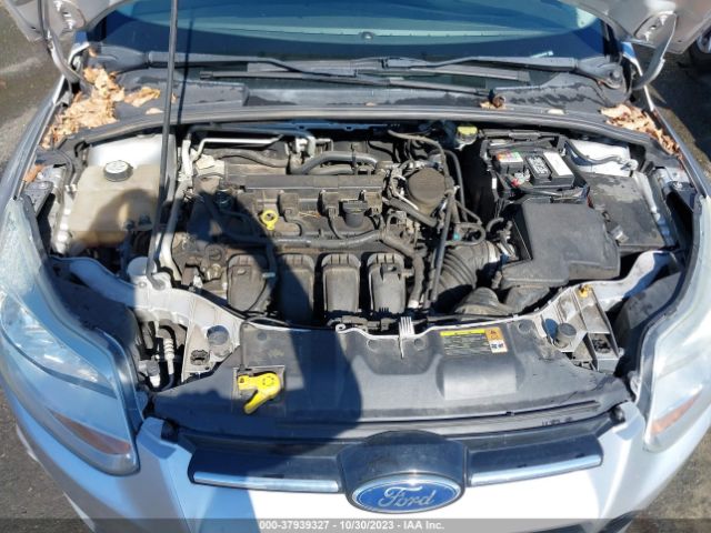 Photo 9 VIN: 1FAHP3M2XCL247241 - FORD FOCUS 