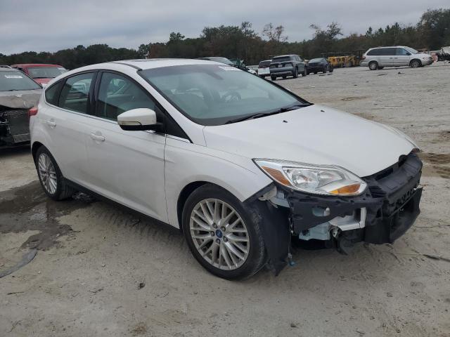 Photo 3 VIN: 1FAHP3M2XCL308930 - FORD FOCUS SEL 