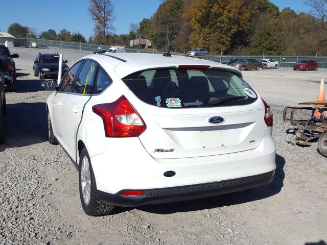 Photo 2 VIN: 1FAHP3M2XCL325386 - FORD FOCUS SEL 