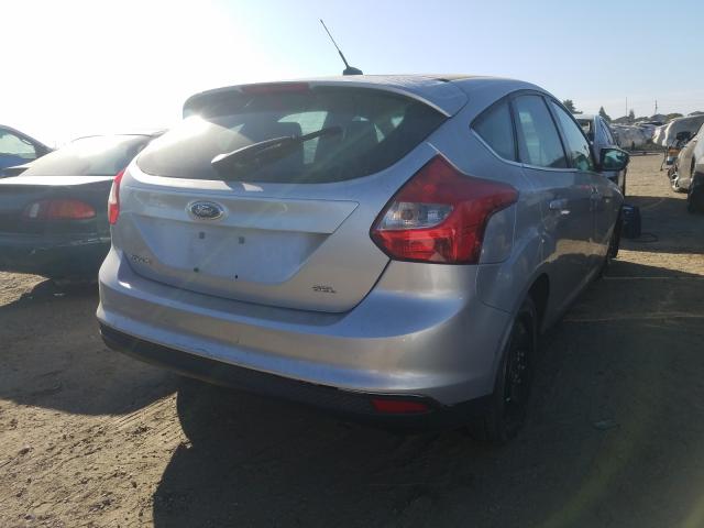 Photo 3 VIN: 1FAHP3M2XCL325422 - FORD FOCUS SEL 