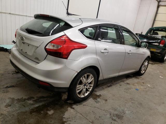 Photo 2 VIN: 1FAHP3M2XCL372496 - FORD FOCUS SEL 