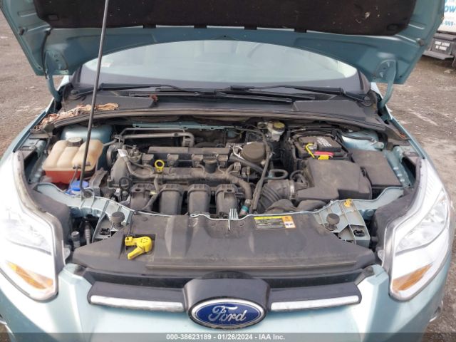 Photo 9 VIN: 1FAHP3M2XCL430056 - FORD FOCUS 